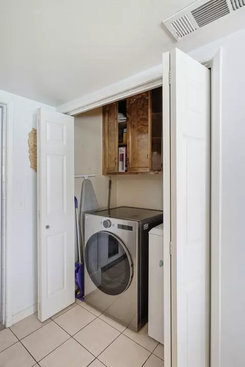 Other - 804 Woods Pl, Exeter, CA 93221 photo 4 of 7
