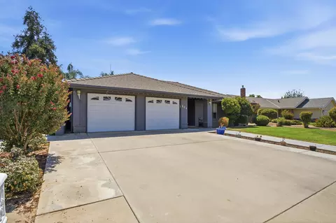 Other - 804 Woods Pl, Exeter, CA 93221 photo 1 of 7