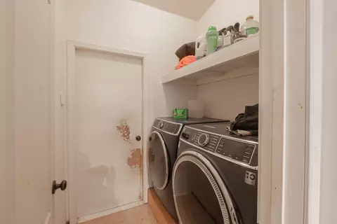 Other - 980 Yosemite Dr, Lemoore, CA 93245 photo 6 of 10
