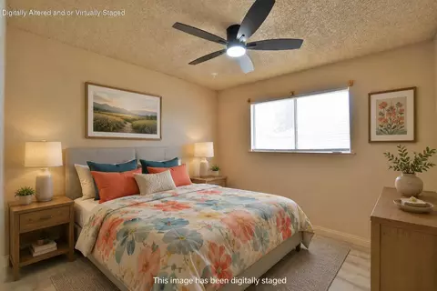 Bedroom - 905 E Florinda St, Hanford, CA 93230 photo 4 of 10