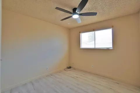 Other - 905 E Florinda St, Hanford, CA 93230 photo 4 of 7
