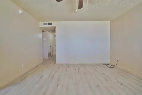 Living - 905 E Florinda St, Hanford, CA 93230 photo 2 of 6