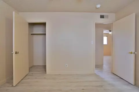 Bedroom - 905 E Florinda St, Hanford, CA 93230 photo 9 of 10
