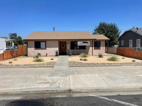 Exterior - 145 S D St, Exeter, CA 93221 photo 2 of 7