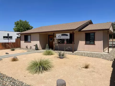 Exterior - 145 S D St, Exeter, CA 93221 photo 4 of 7