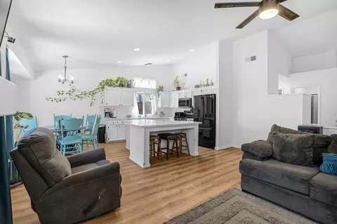 Other - 2086 Mitchell Ave, Selma, CA 93662 photo 4 of 5