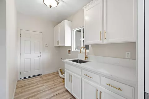 Other - 2234 N Carson Ct, Visalia, CA 93291 photo 2 of 10