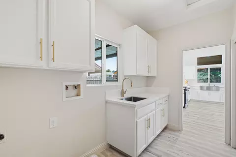 Other - 2234 N Carson Ct, Visalia, CA 93291 photo 3 of 10