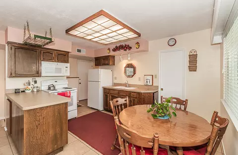 Kitchen - 3670 S Newmark Ave, Sanger, CA 93657 photo 6 of 6