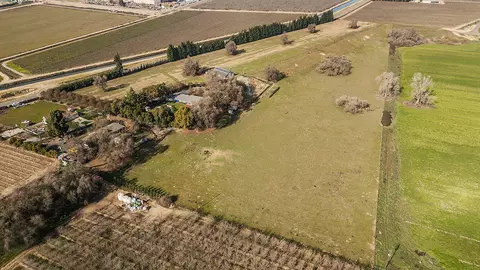 View/Area - 3670 S Newmark Ave, Sanger, CA 93657 photo 12 of 14
