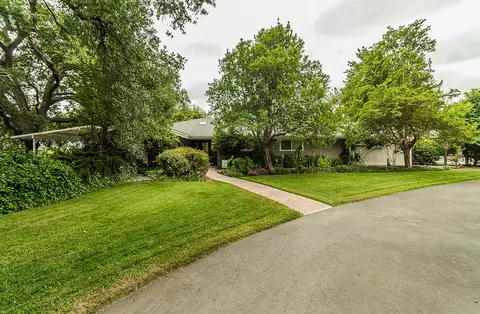 Exterior - 3670 S Newmark Ave, Sanger, CA 93657 photo 8 of 51