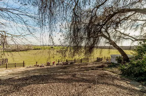 Exterior - 3670 S Newmark Ave, Sanger, CA 93657 photo 36 of 51