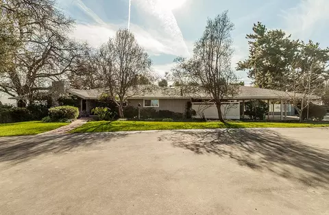 Exterior - 3670 S Newmark Ave, Sanger, CA 93657 photo 4 of 51