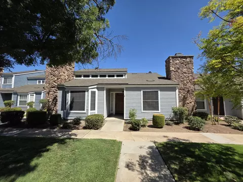 Exterior - 1468 Mayflower Way, Clovis, CA 93612 photo 1 of 8