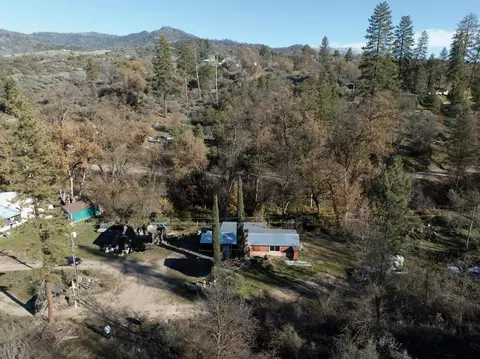 View/Area - 46583 Dunlap Rd, Miramonte, CA 93641 photo 4 of 8
