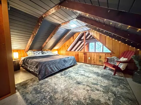 Bedroom - 51867 Cedar Rd, Cedar Slope, CA 93265 photo 1 of 2