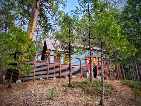 Exterior - 51867 Cedar Rd, Cedar Slope, CA 93265 photo 11 of 12