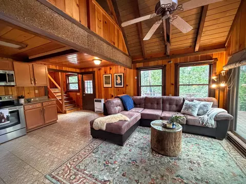 Living - 51867 Cedar Rd, Cedar Slope, CA 93265 photo 2 of 7