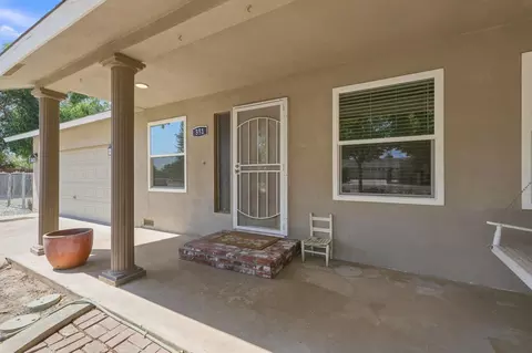 Exterior - 351 S Cornucopia Rd, Exeter, CA 93221 photo 4 of 14