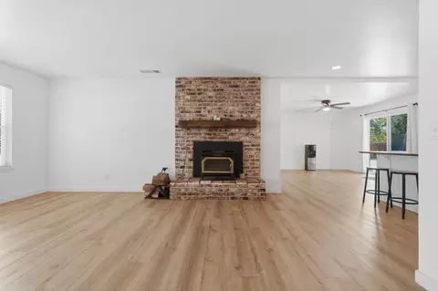 Living - 351 S Cornucopia Rd, Exeter, CA 93221 photo 5 of 9