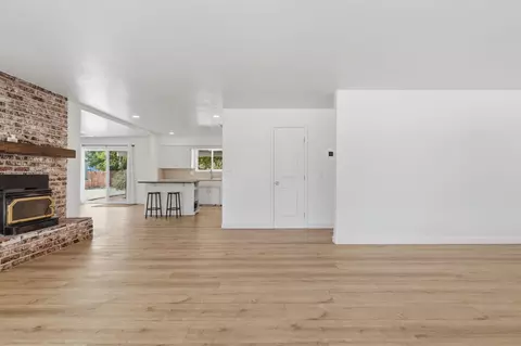 Living - 351 S Cornucopia Rd, Exeter, CA 93221 photo 2 of 9