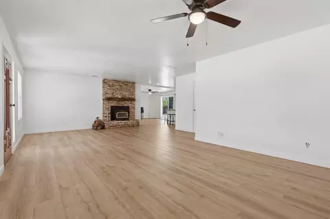 Living - 351 S Cornucopia Rd, Exeter, CA 93221 photo 4 of 9