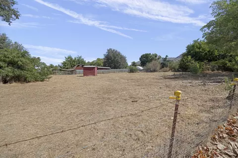 Exterior - 42092 S Fork Dr, Three Rivers, CA 93271 photo 15 of 15