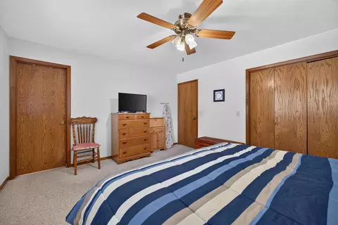 Bedroom - 42092 S Fork Dr, Three Rivers, CA 93271 photo 6 of 7