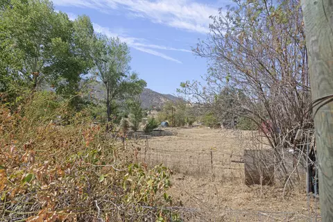 Exterior - 42092 S Fork Dr, Three Rivers, CA 93271 photo 9 of 15