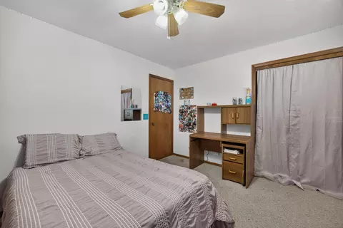 Bedroom - 42092 S Fork Dr, Three Rivers, CA 93271 photo 3 of 7