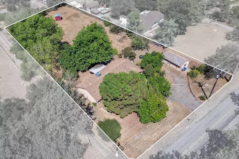 View/Area - 42092 S Fork Dr, Three Rivers, CA 93271 photo 1 of 6