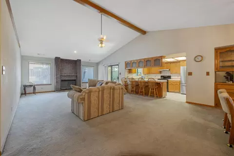 Living - 1900 Evergreen Ct, Visalia, CA 93292 photo 1 of 3