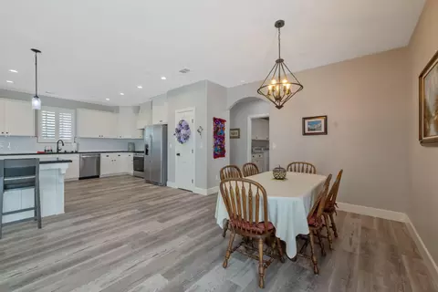 Dining - 16741 Silver Fox Ln, Springville, CA 93265 photo 2 of 2