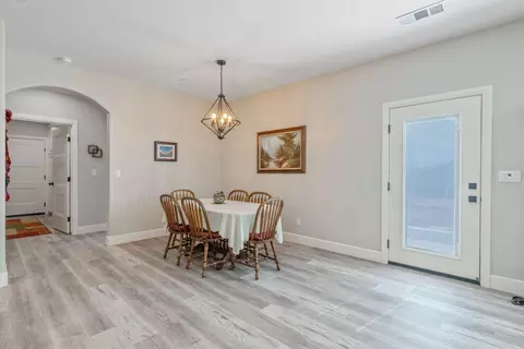 Dining - 16741 Silver Fox Ln, Springville, CA 93265 photo 1 of 2