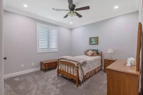 Bedroom - 16741 Silver Fox Ln, Springville, CA 93265 photo 2 of 3