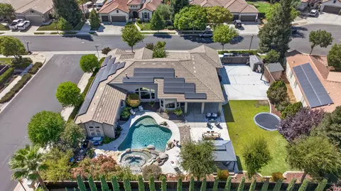 View/Area - 1945 N Greenfield Ave, Clovis, CA 93619 photo 2 of 5