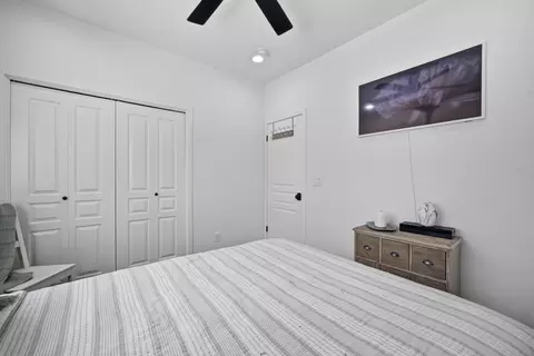 Bedroom - 16322 La Canada Rd, Madera, CA 93636 photo 5 of 5