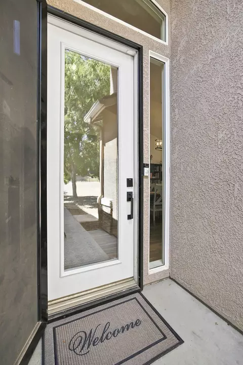 Entry Way - 16322 La Canada Rd, Madera, CA 93636 photo 1 of 5
