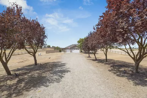Other - 16322 La Canada Rd, Madera, CA 93636 photo 1 of 19