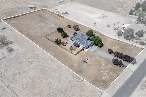 View/Area - 16322 La Canada Rd, Madera, CA 93636 photo 2 of 7