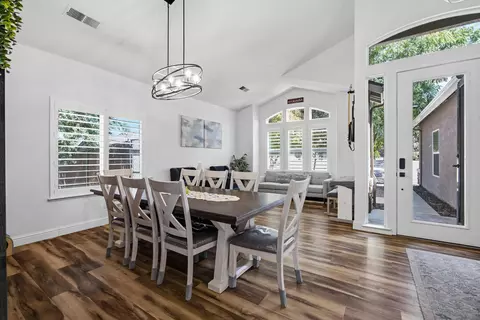 Dining - 16322 La Canada Rd, Madera, CA 93636 photo 4 of 4
