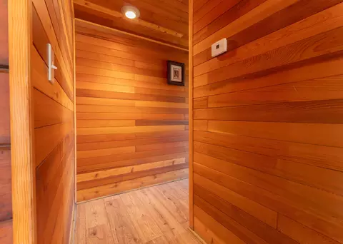 Entry Way - 706 Loop Dr, Springville, CA 93265 photo 2 of 7