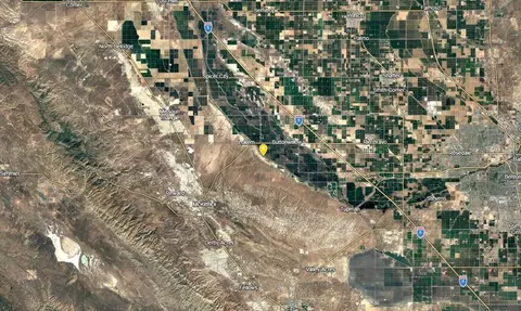 Vic Blue Star Memorial Highway, Buttonwillow, CA 93206 photo 9