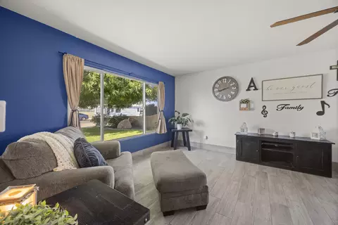 Living - 1749 E Kohn Ave, Tulare, CA 93274 photo 1 of 5