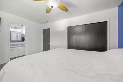 Bedroom - 1749 E Kohn Ave, Tulare, CA 93274 photo 6 of 6