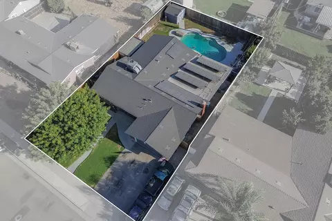 View/Area - 1749 E Kohn Ave, Tulare, CA 93274 photo 3 of 6