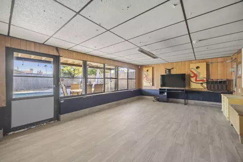 Other - 1749 E Kohn Ave, Tulare, CA 93274 photo 6 of 7