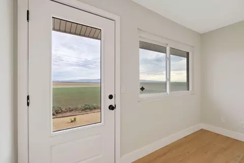Entry Way - 761 Riverside Rd, Nipomo, CA 93444 photo 5 of 5