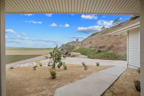 Exterior - 761 Riverside Rd, Nipomo, CA 93444 photo 9 of 29