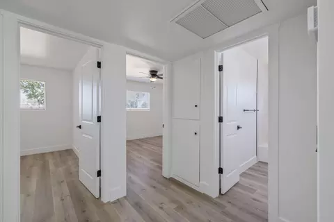 Entry Way - 1146 Lassen Dr, Hanford, CA 93230 photo 5 of 6